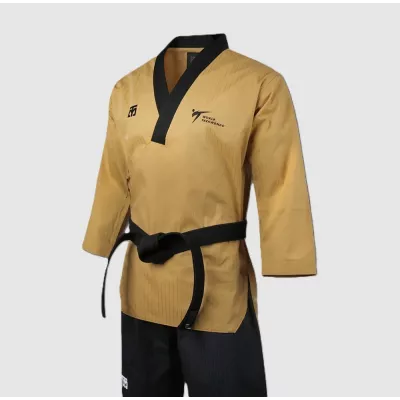Dobok Poomsae TAEBAEK MASTER, vue 3/4 or et noir.