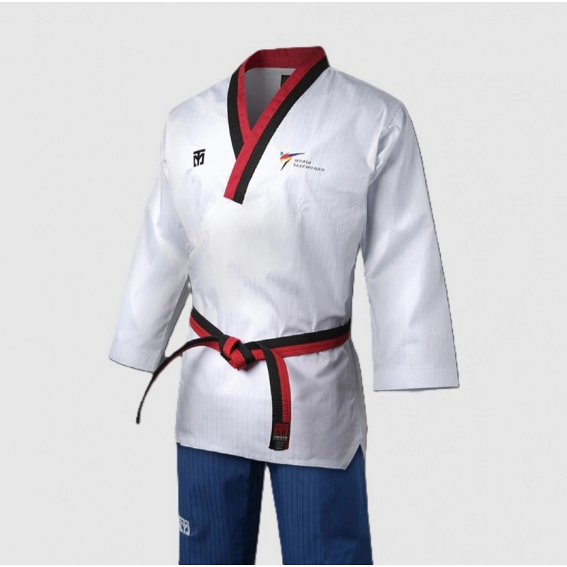 Dobok MOOTO Poomsae Poom TAEBAEK, vue de face.