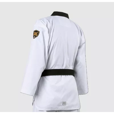 Vue de dos du Dobok Taekwondo MOOTO First Class 2.