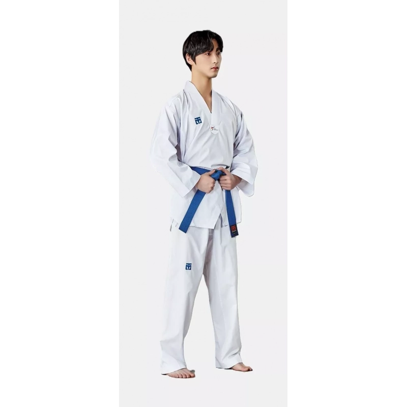 Vue de face du Dobok Taekwondo MOOTO EXTERA 3 homme.