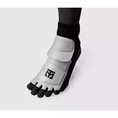 MOOTO EXTERA Taekwondo Competition Foot Protectors - Protection & Flexibility