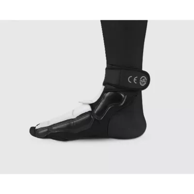 MOOTO EXTERA Taekwondo Competition Foot Protectors - Protection & Flexibility
