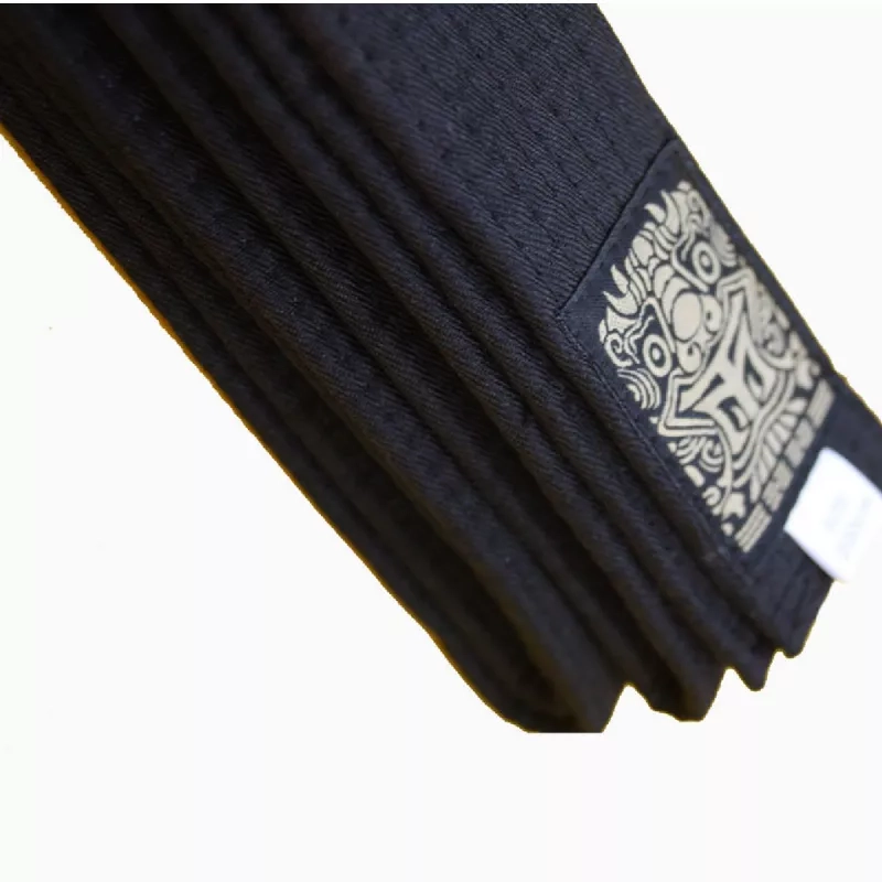 Ceinture noire de Taekwondo MOOTO GUARDIAN, avec broderie argentée et logo.