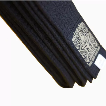 Ceinture noire de Taekwondo MOOTO GUARDIAN, avec broderie argentée et logo.