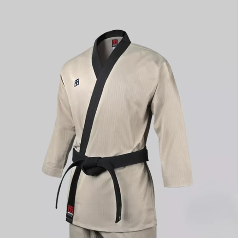 Dobok de Taekwondo MOOTO 3F MASTER vue de face.