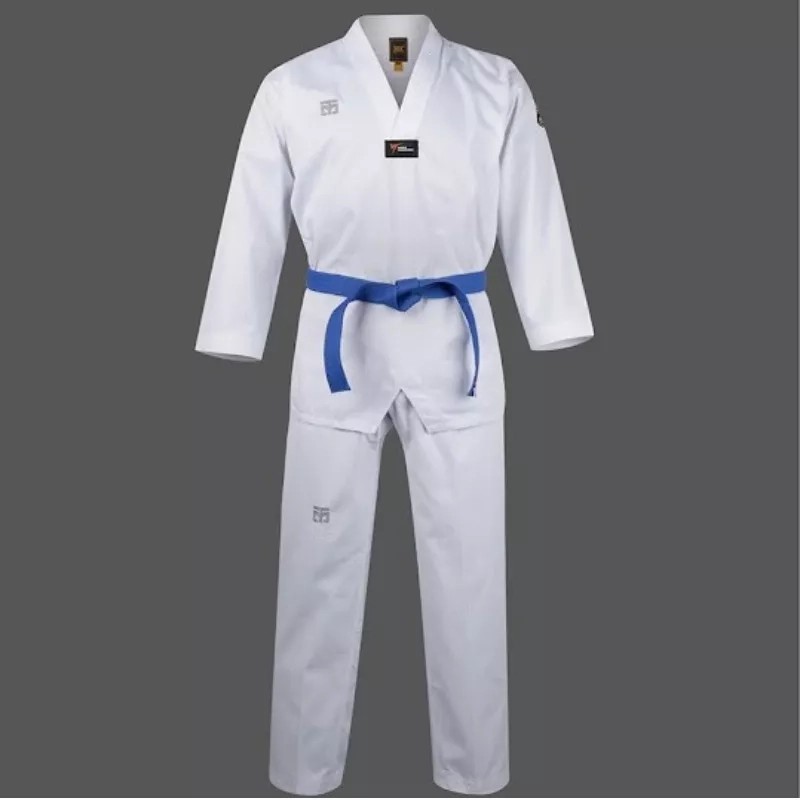Dobok Taekwondo MOOTO MTX CLUB complet, haut blanc et pantalon blanc.