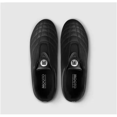 MOOTO WINGS Martial Arts Shoes Black - Grip & Optimal Comfort